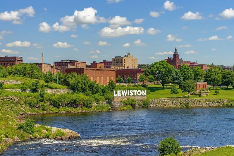 Lewiston, ME
